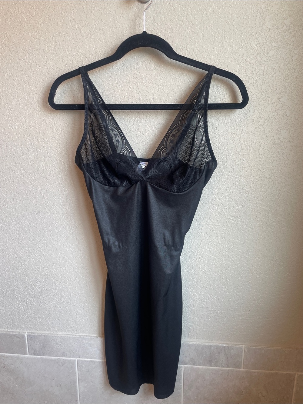 Maidnform Shapewear Slip